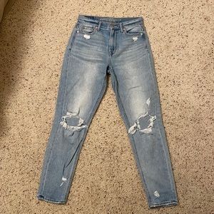 American Eagle Mom Jeans